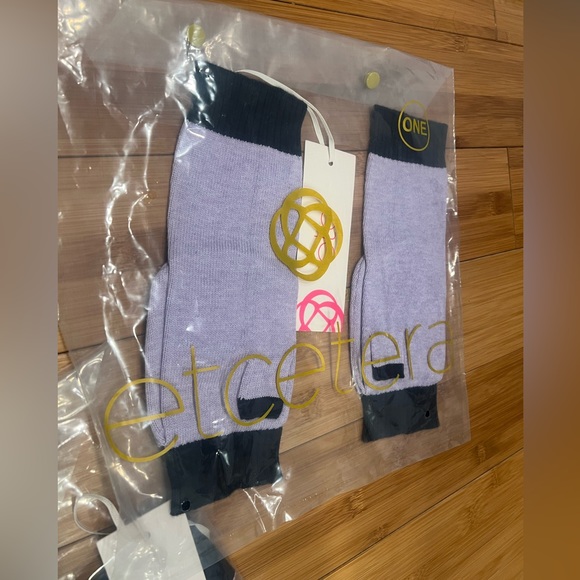 Etcetera Winter Mittens And Hat, Lilac Purple, Super Soft - Picture 3 of 5